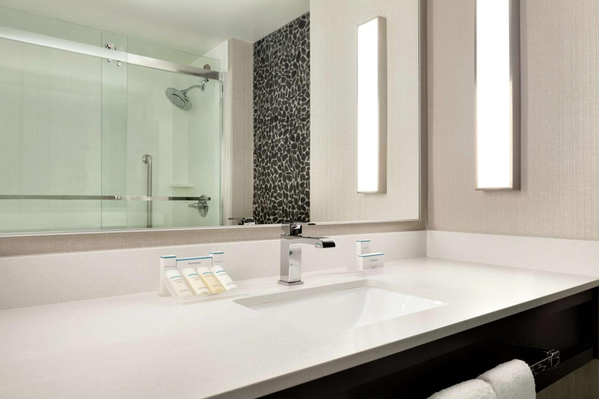 Hilton Garden Inn Cupertino Zewnętrze zdjęcie