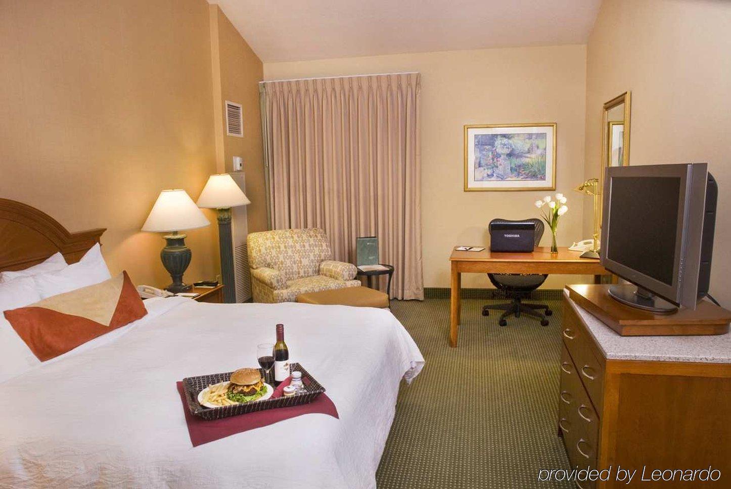 Hilton Garden Inn Cupertino Pokój zdjęcie
